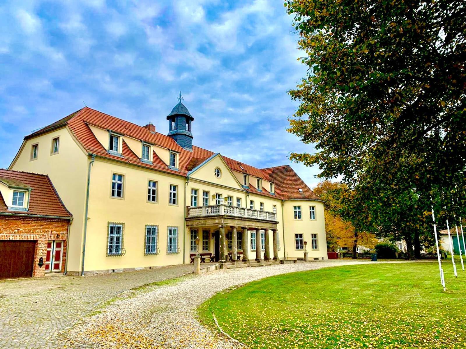 Hotel Garni Schloss Grochwitz Herzberg  Екстер'єр фото