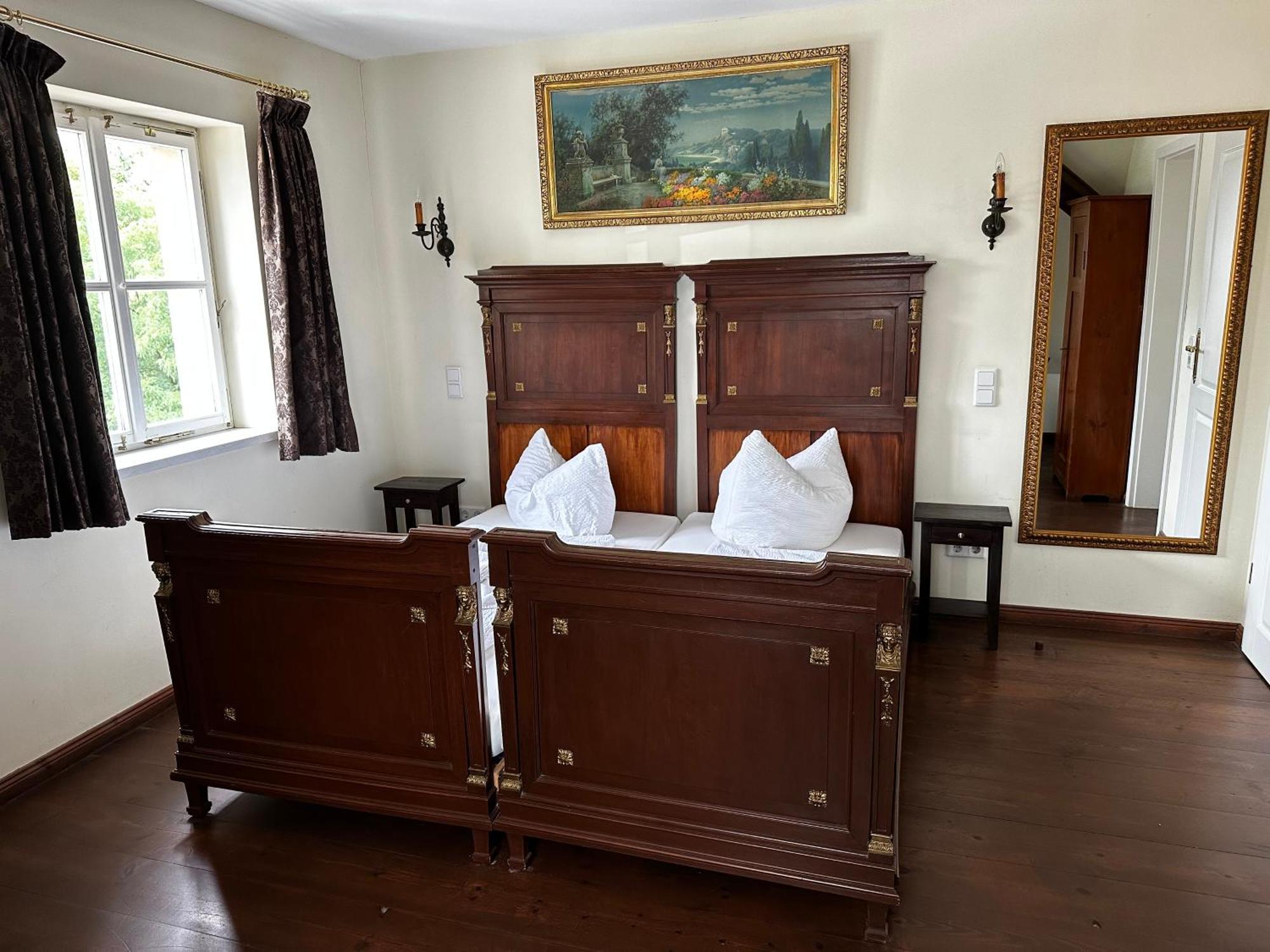Hotel Garni Schloss Grochwitz Herzberg  Екстер'єр фото